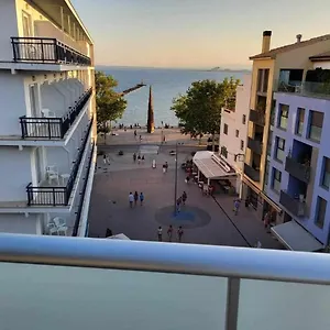 Casc Antic Sl Sant Elm 4 Apartamento Rosas